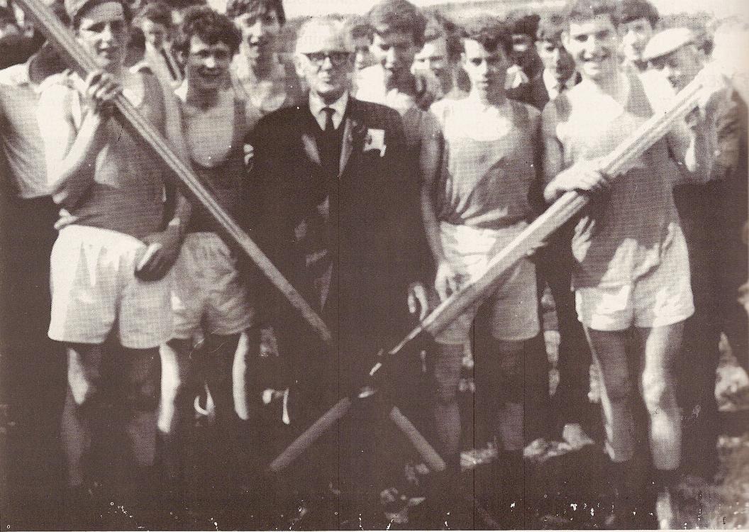 Fossa Juvenile (Minor) Sixes 1970